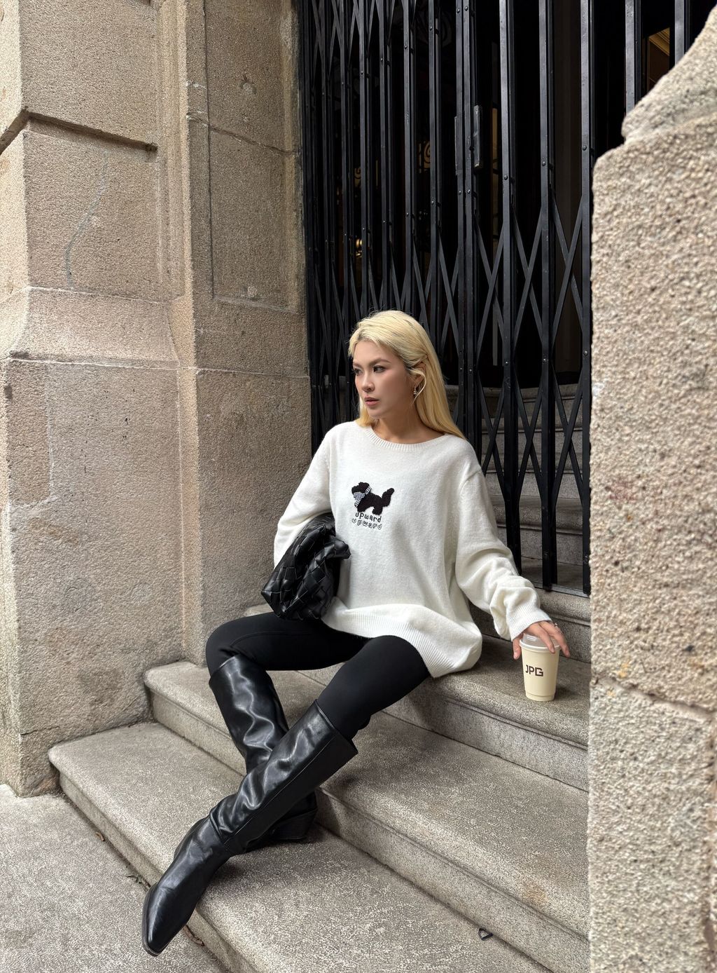 f077dee5408efac584a019707ec738b0