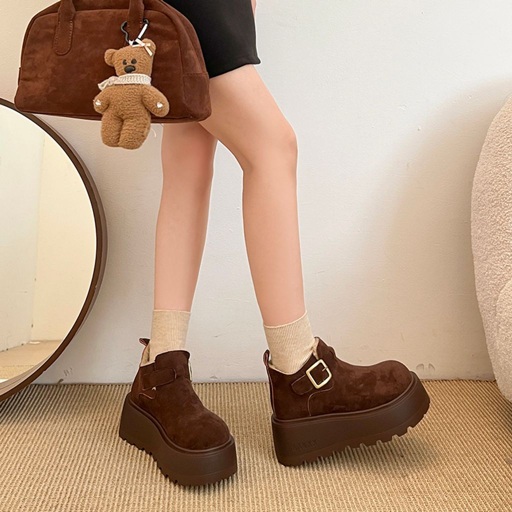 23ac65fcc25baf5e8bc2db87cdd8aac6