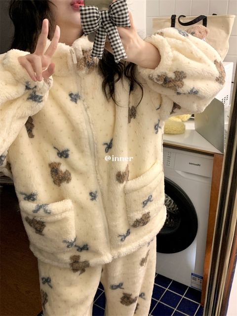 963dd6dfe313fd8eeec2767fa9b918aa