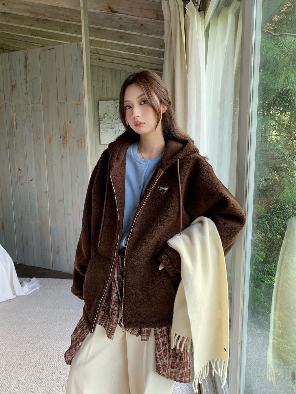 ed9c72722cc0fbd6c7925dcfaf232377