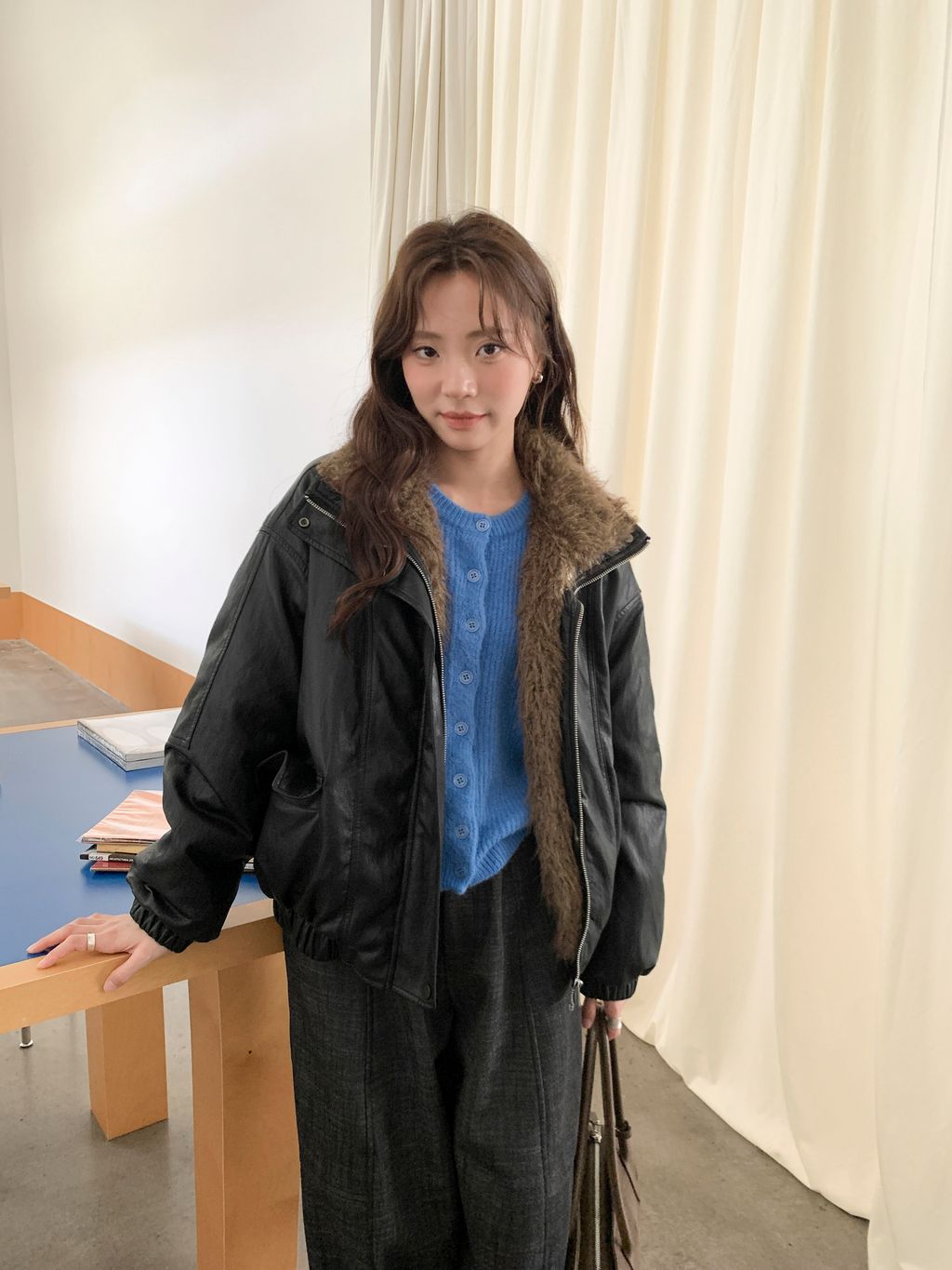 5937c28e53ee9511772d46136777b377