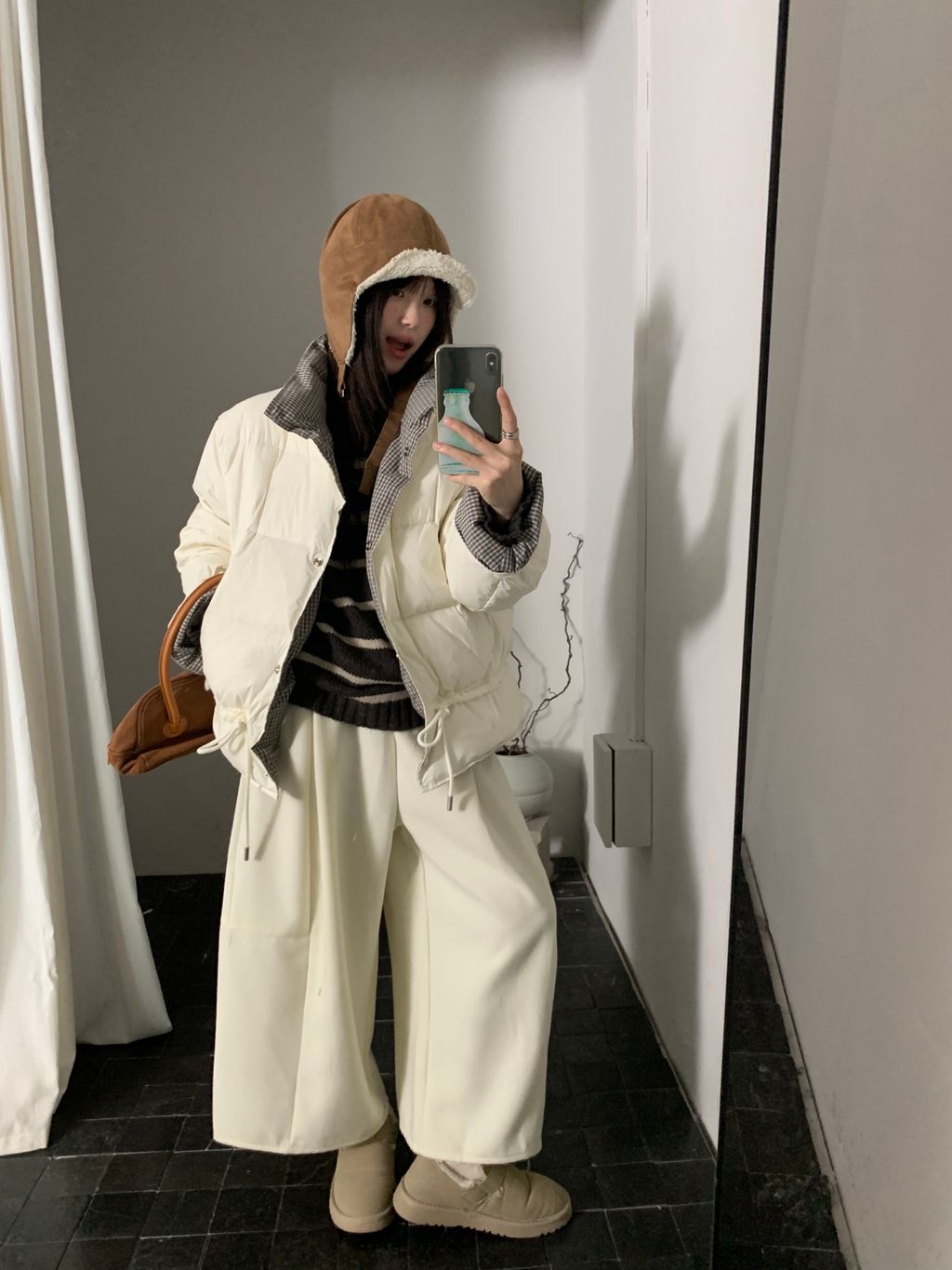 20898ff7ad5e8c4bafe9ad62e2164352