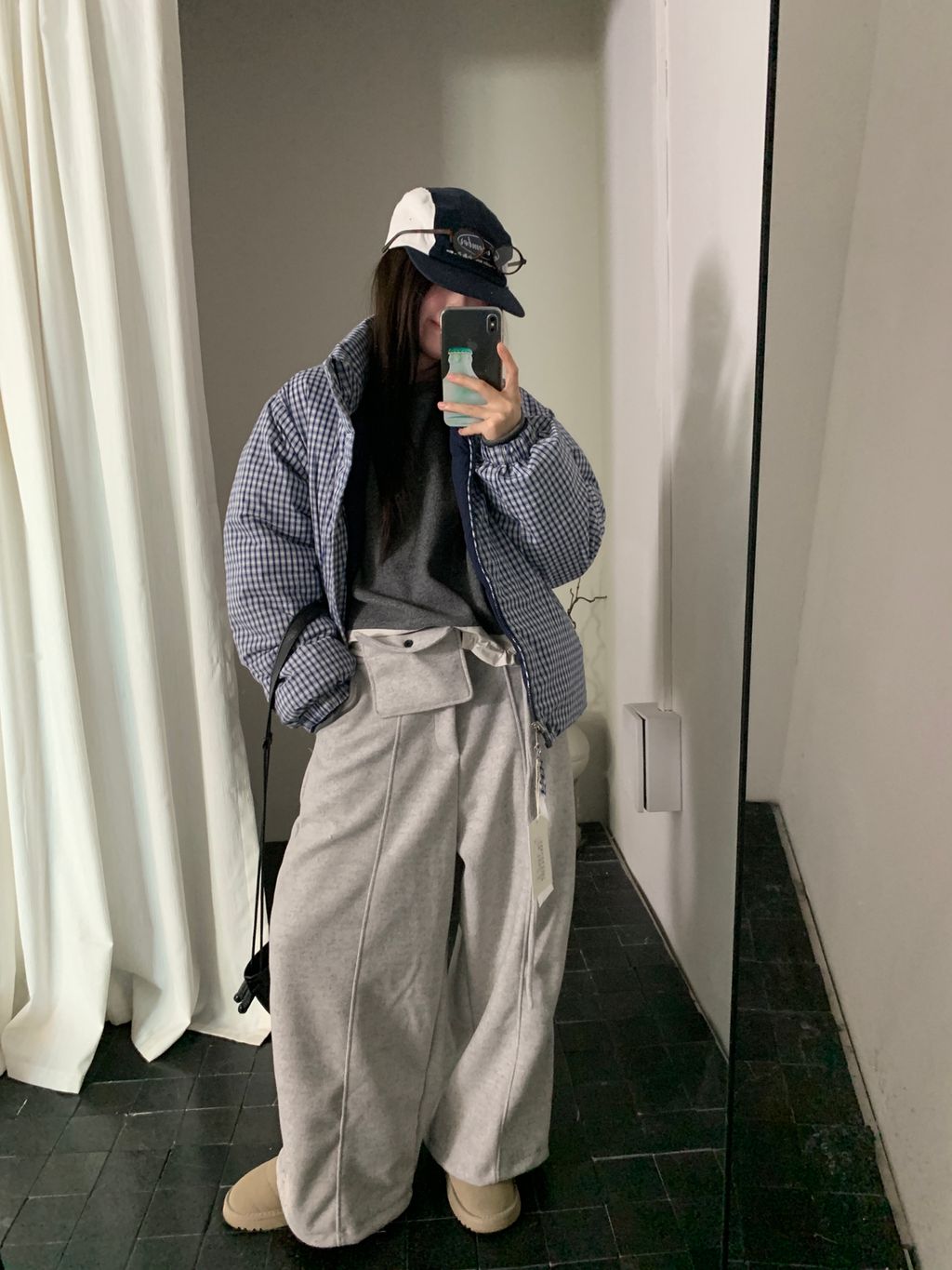 8242ae8c84e74430e58351e1778627c9