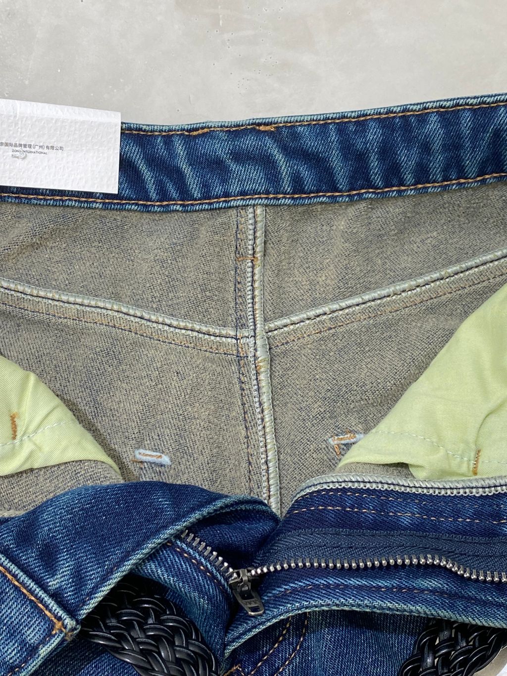 9ee2deab0088a9ce7d3319d9f2b7eef8