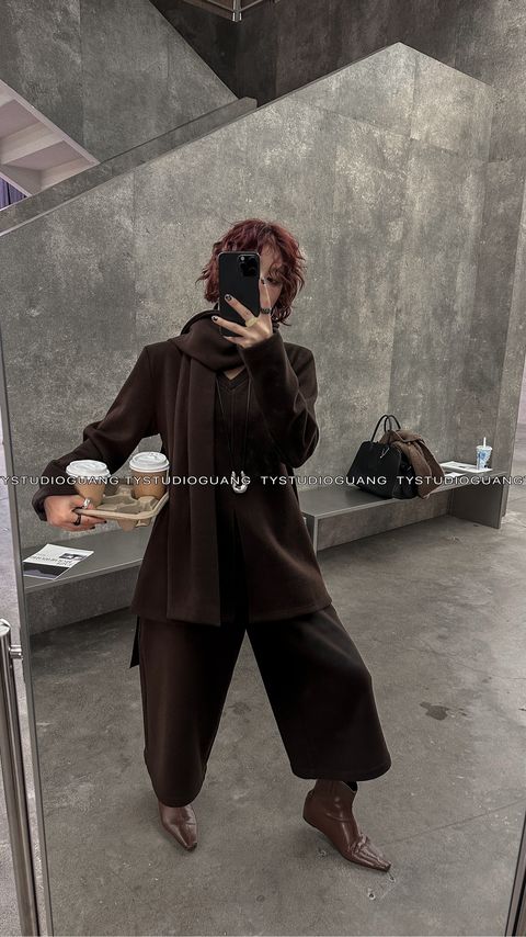 4c710ff20563170c4c0064cf195a1424