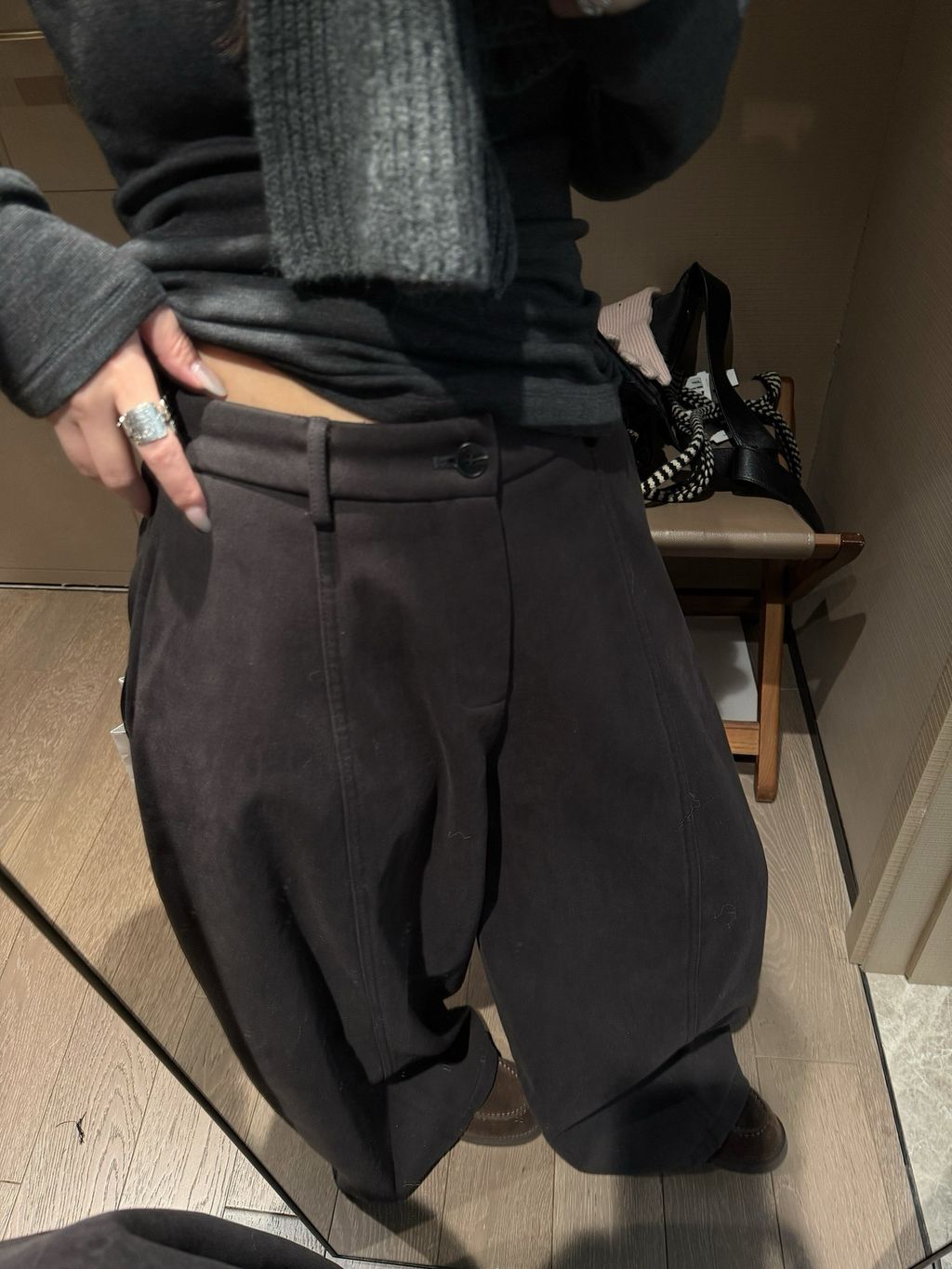 88e8afce1cfcf155fd0dff7cc4321ed3