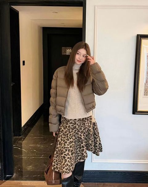 98ac83abc10bdc624e0693d2859358ef