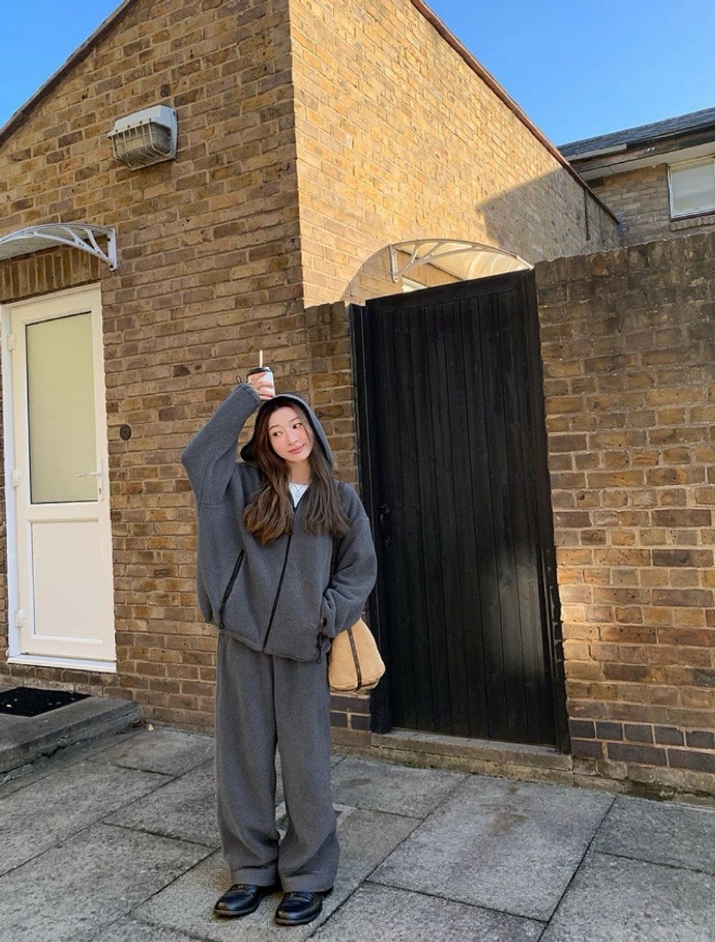 73bb0f9e64cd0ae35457e9e2a5c9007a