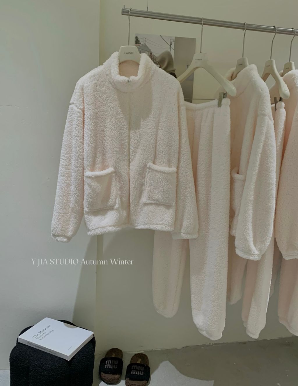 127535f5d557ff95a83264b6ddd46704