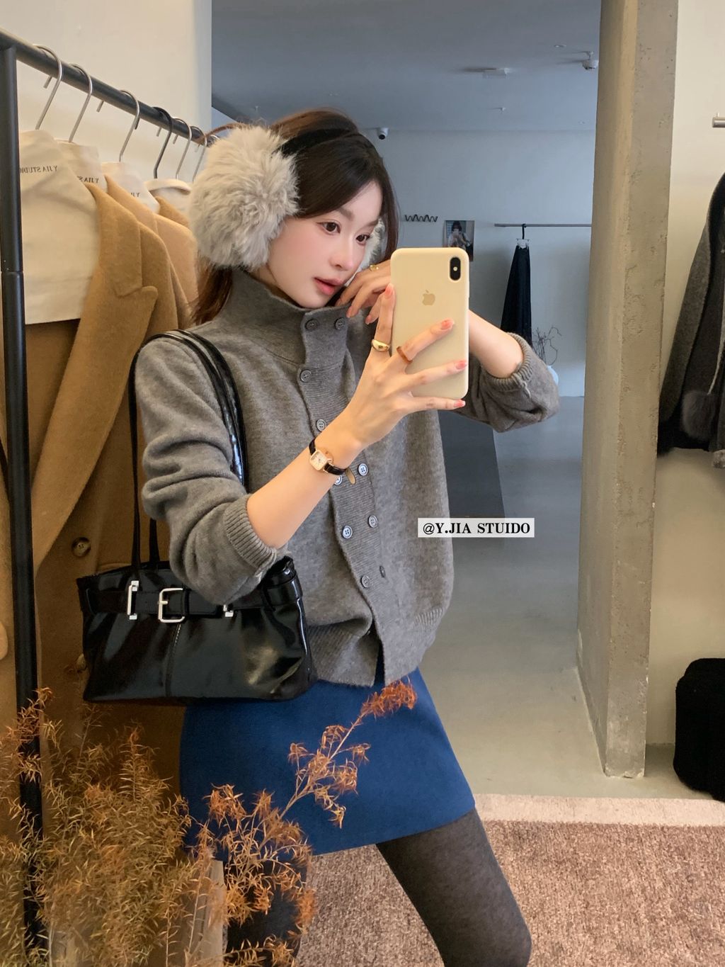 b1ec575437b7685c9e60ea9bd5664b1e