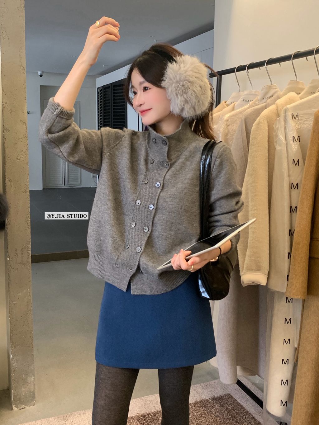 9ca71fbb43807b6c9529d8e12a8abbf3