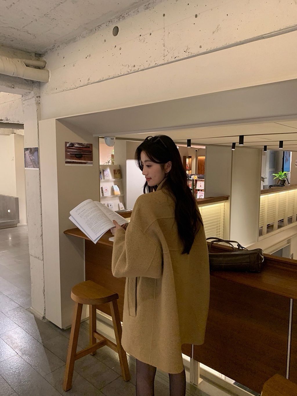 b108ba73eb3c3cbf89bf0e6f3f8572e4