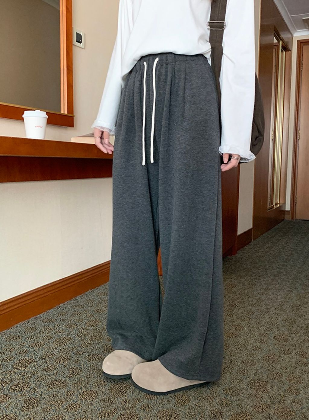 27179a0cdabdc989928368a6e4ff5976