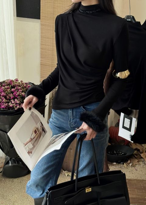 84dca24ec471561a7eb09e2687bfb718