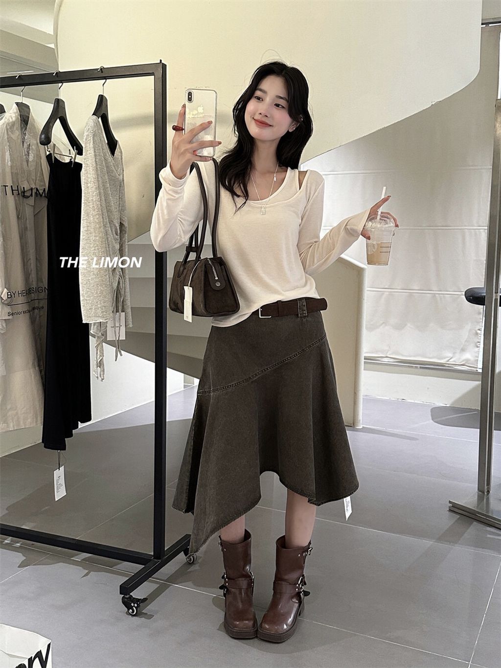 90656fd975e4c4db0919eafe82b44e2a