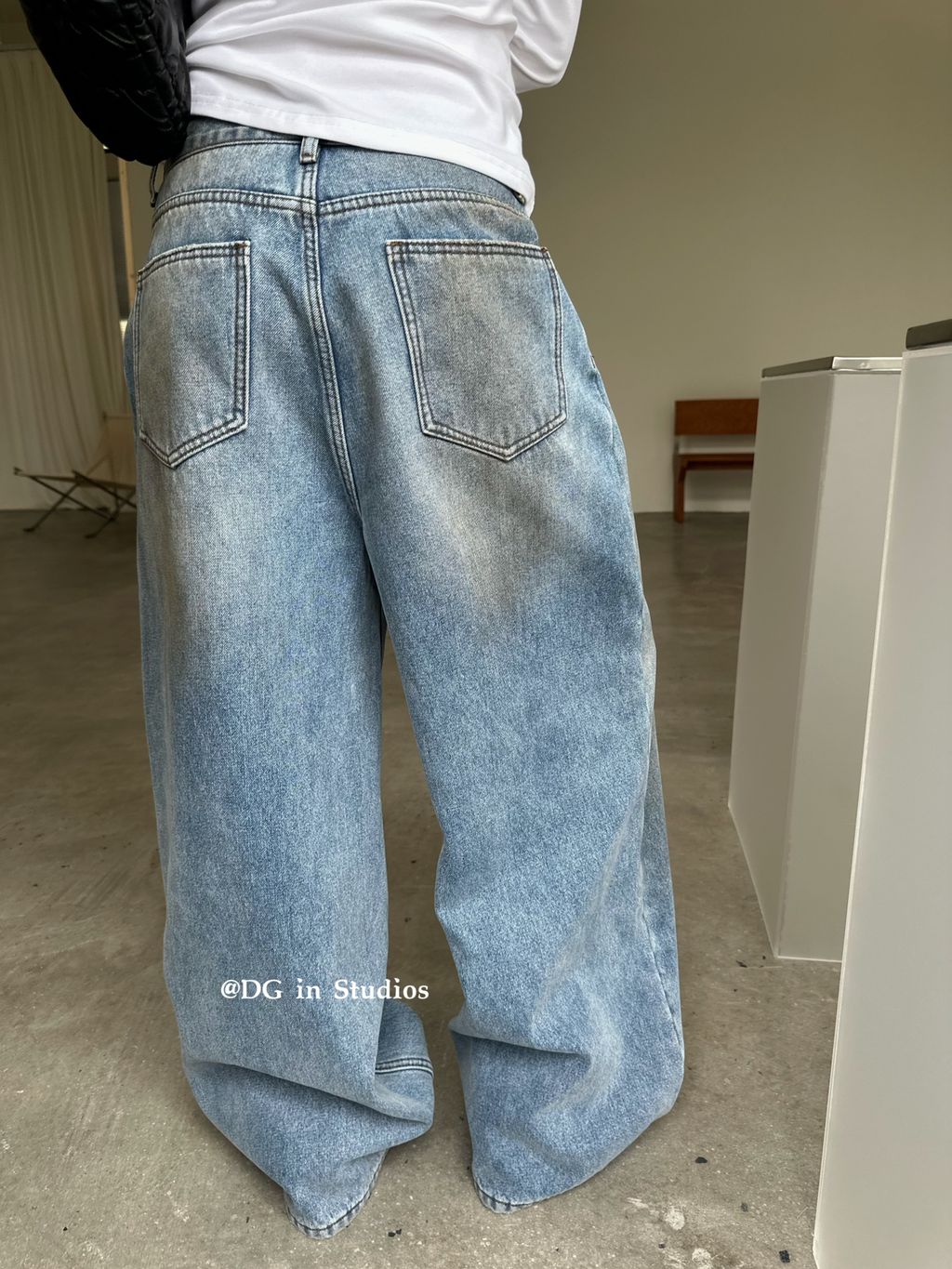 abaa9a767f4cec124cdb9b8b1d814891