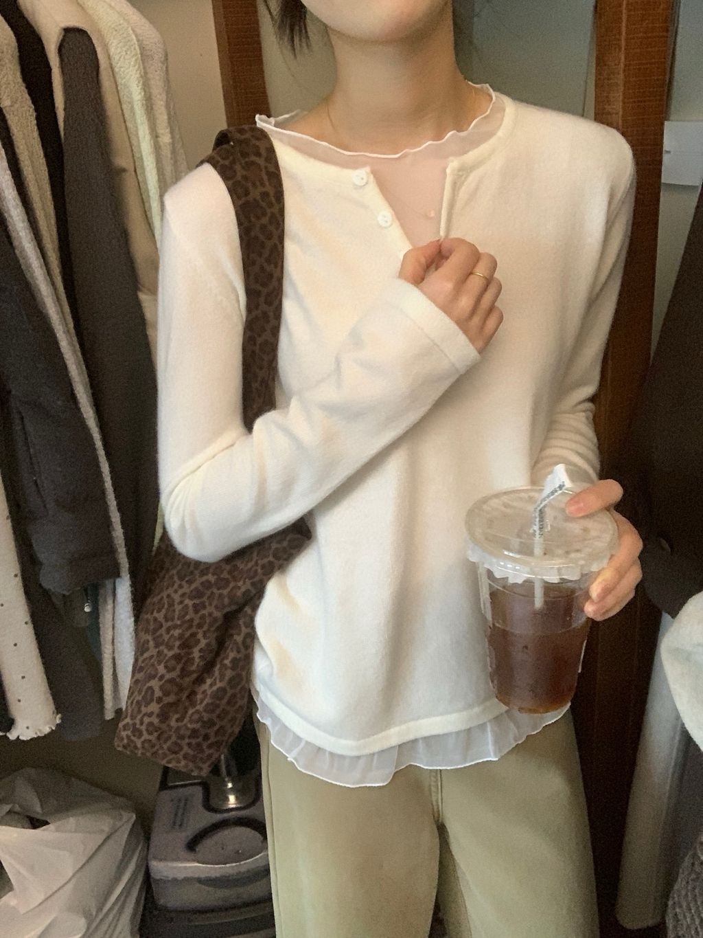 f1c7bd97ea2864c9fc816f2fc356f084