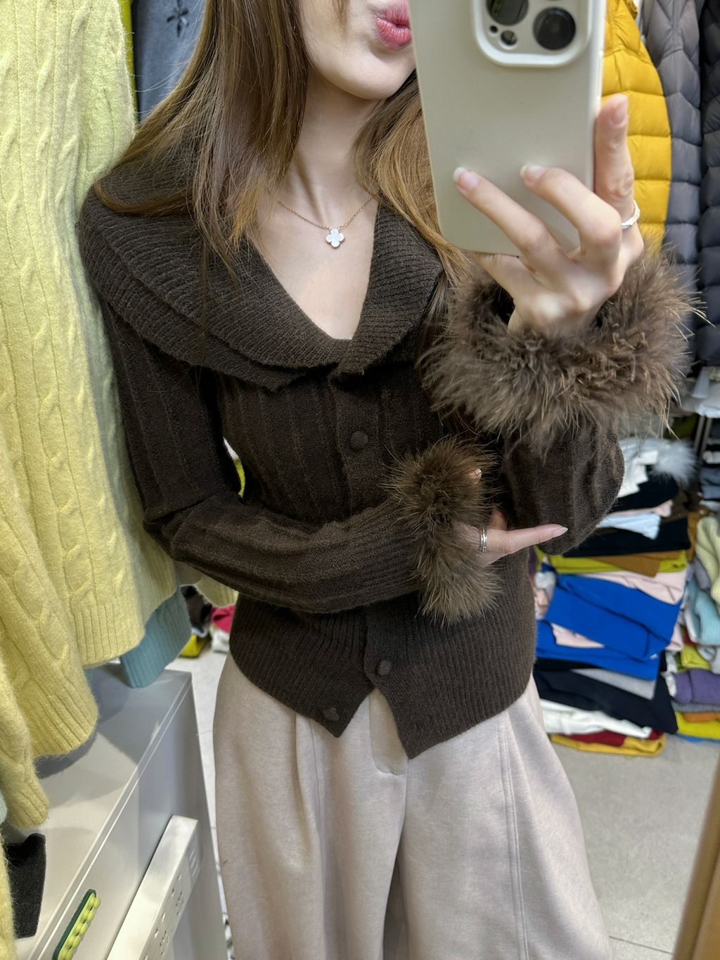 23c43c4609384f5df5d0833597ee4ec5