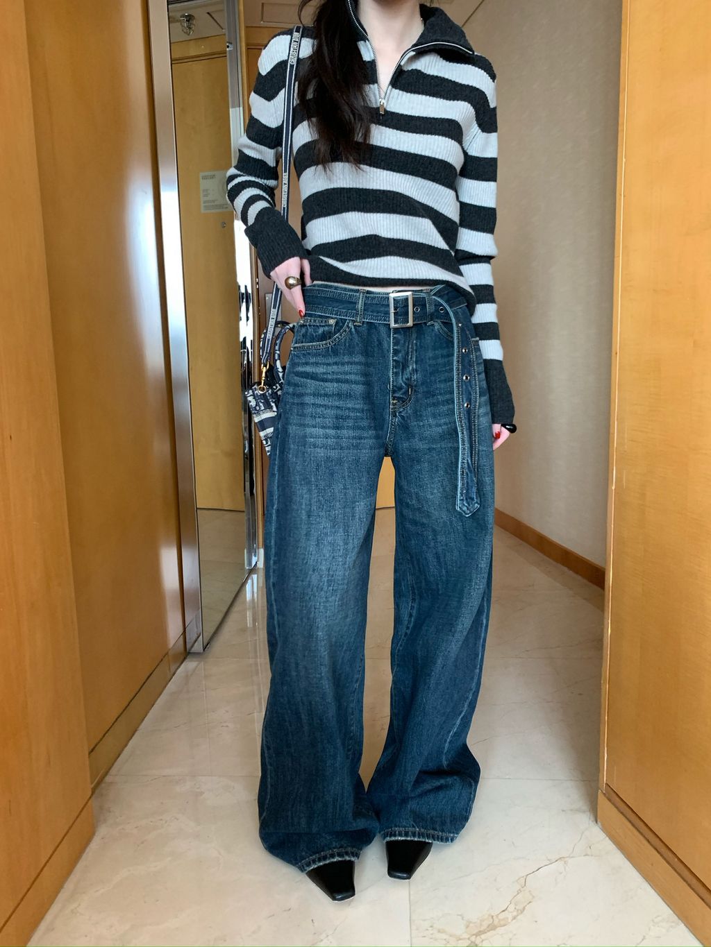 4e3b72218776a2a2e3bf196f2147acba