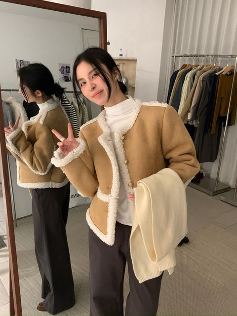 13869f42a74b289bdcd82f1e701d9b76