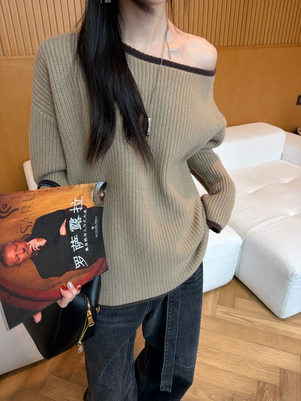 930456afac115b9660a7755748d147b7