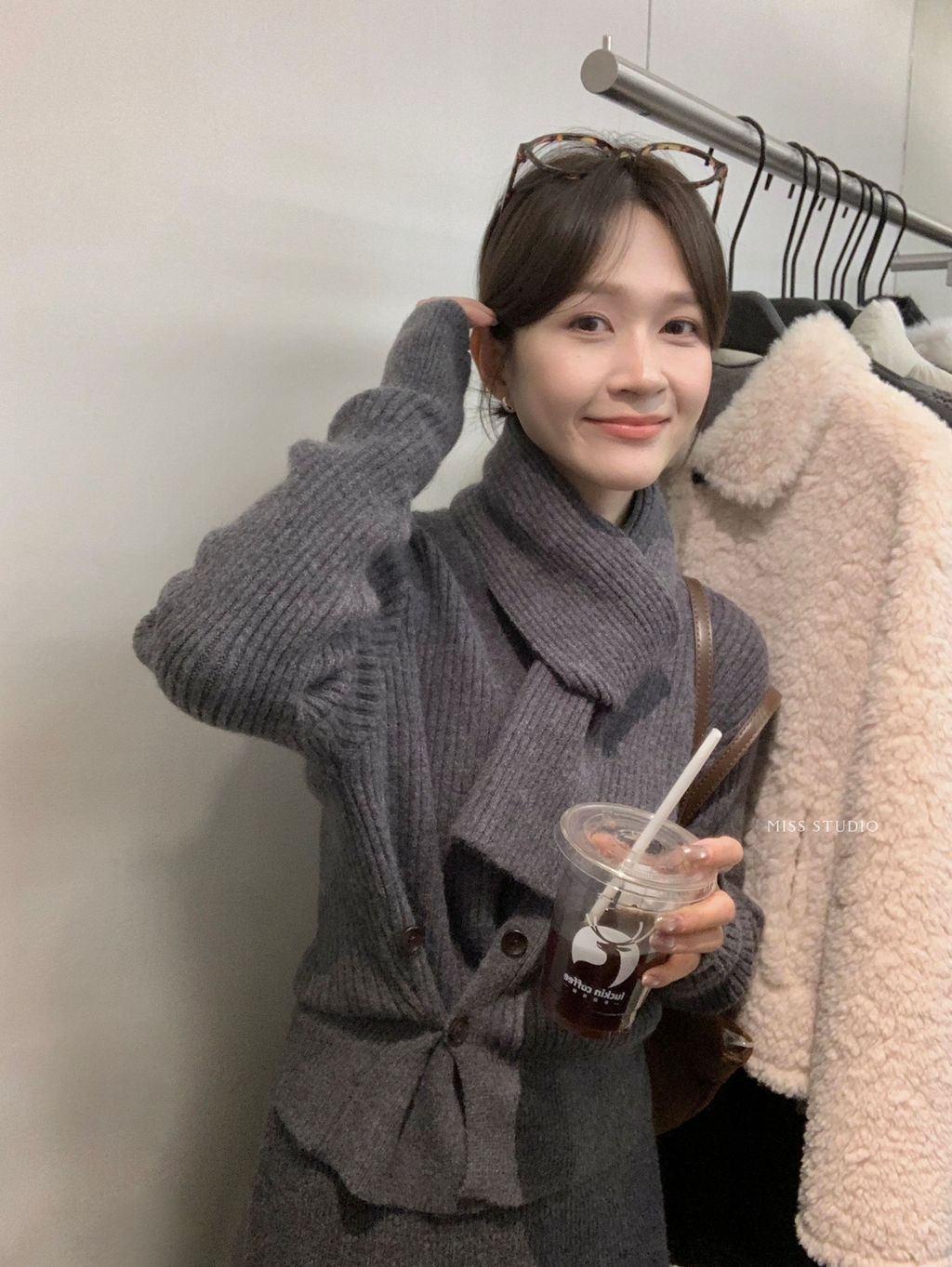 1f2994ca27e19ad733adb43c6092751d