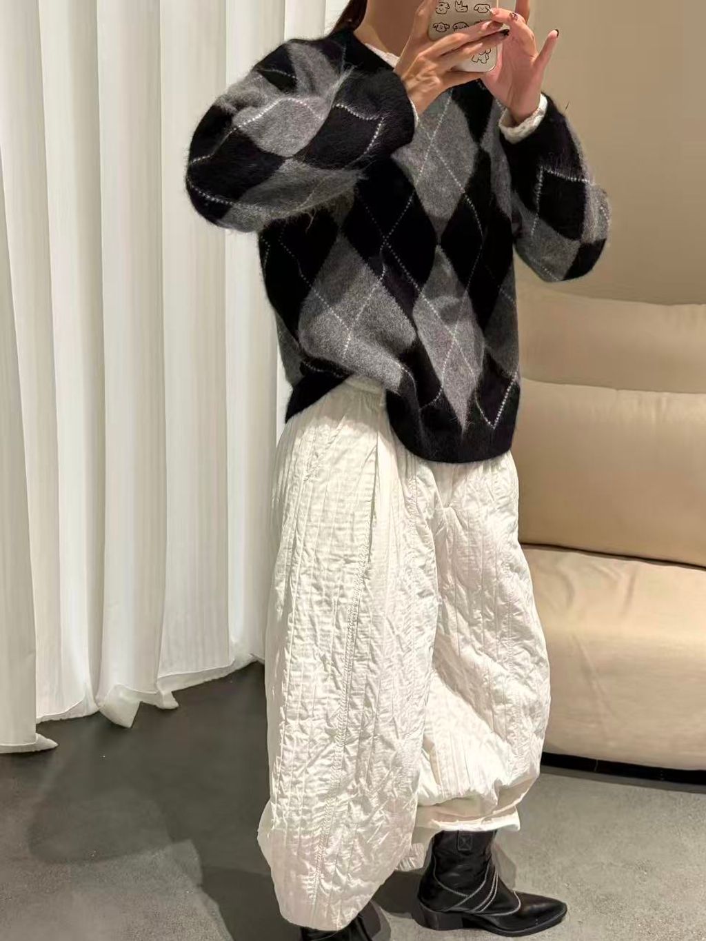 fe65a7467b81830f9215f6114d7badf1