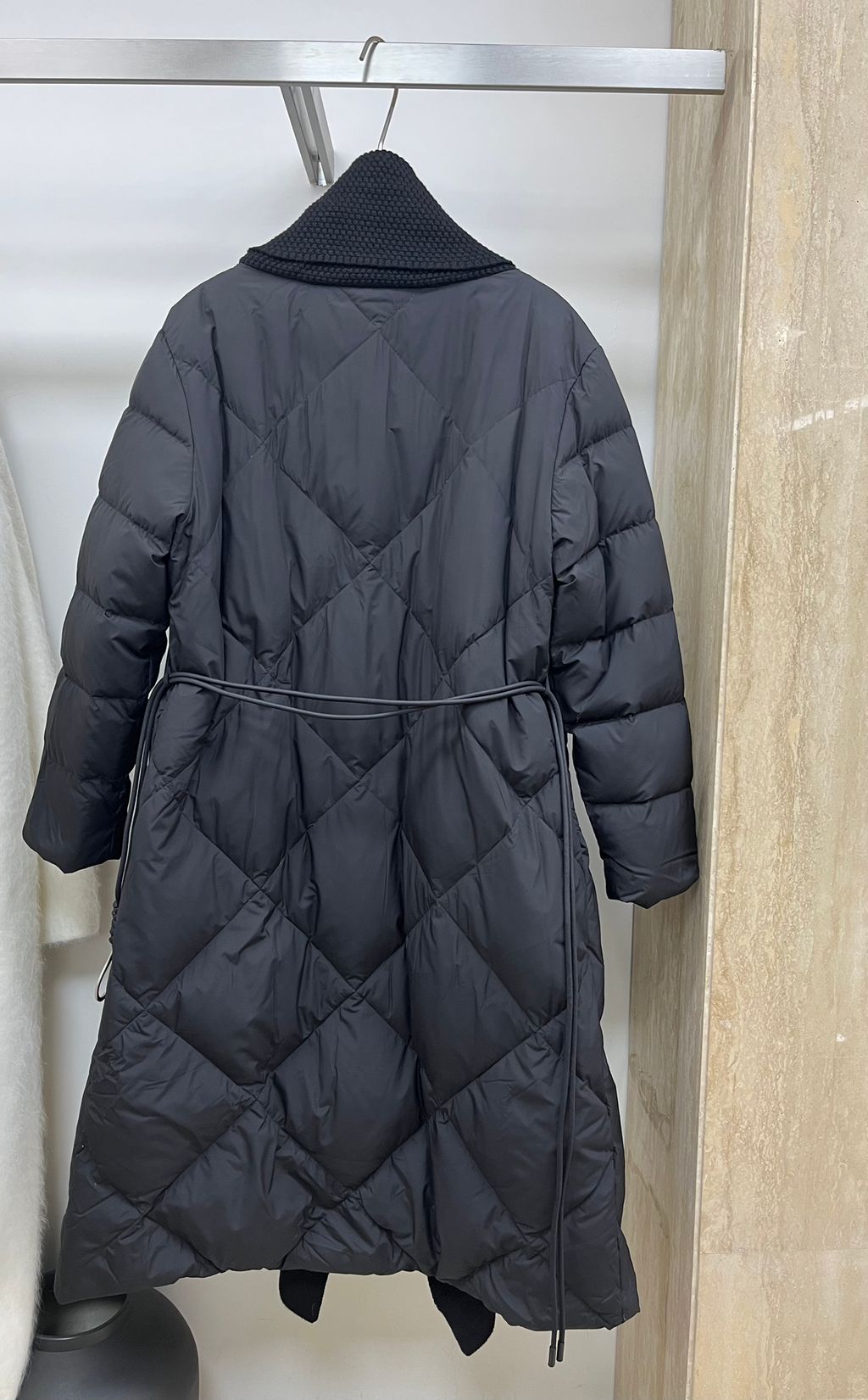 1e0dce1d762a843fb94e4e2354f06198