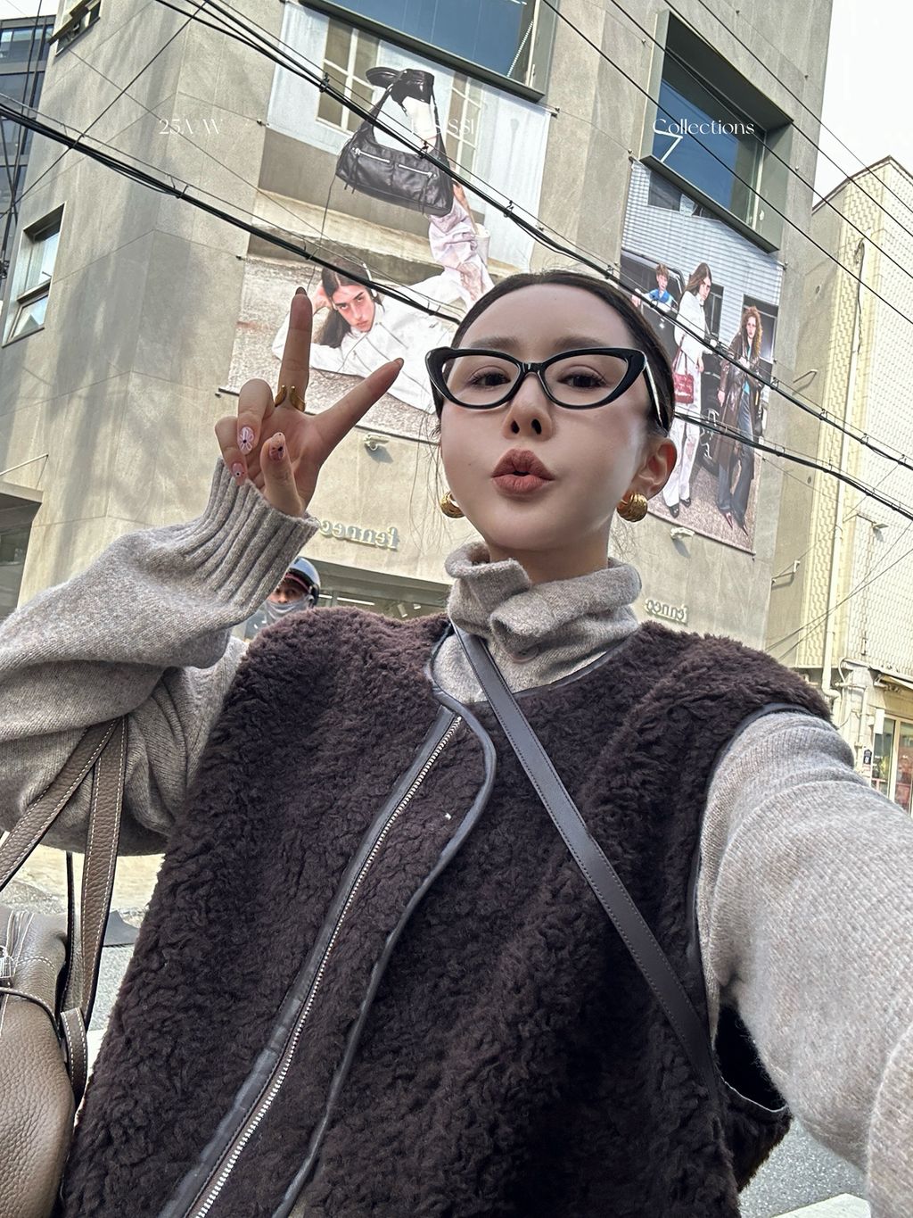 d6c4f244b65ebb52ba9c2ae5e0e9dc22