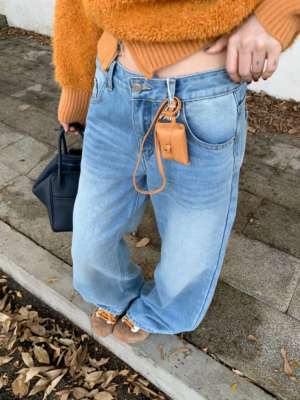 6ce5a884ab15d5f5d79eb4f8901eb97e