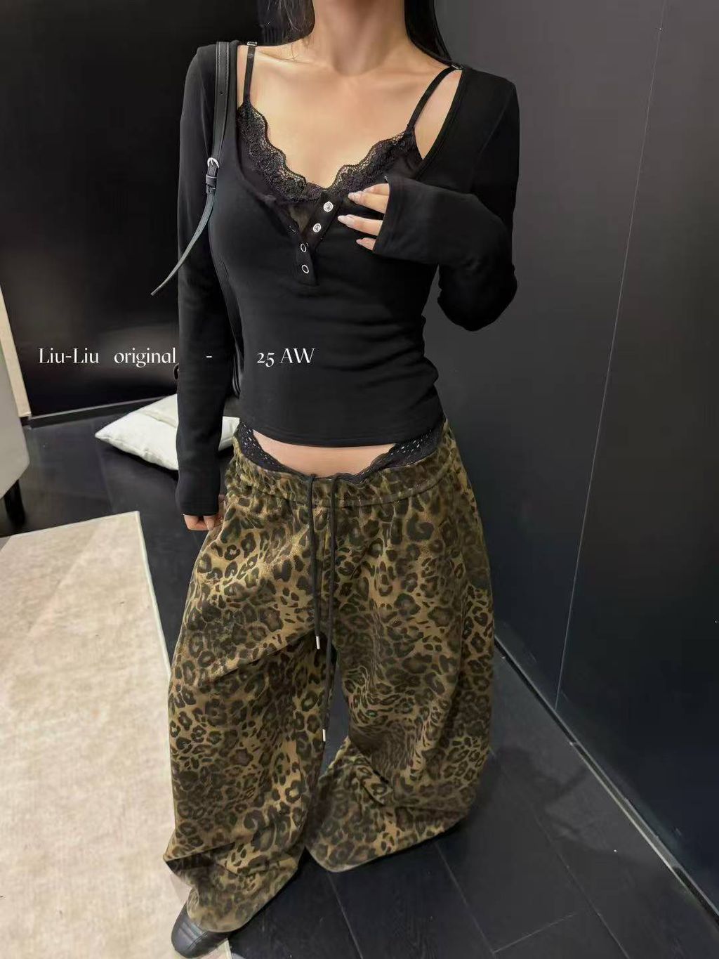 2e5087127903e261c83c8a0862bf57d7