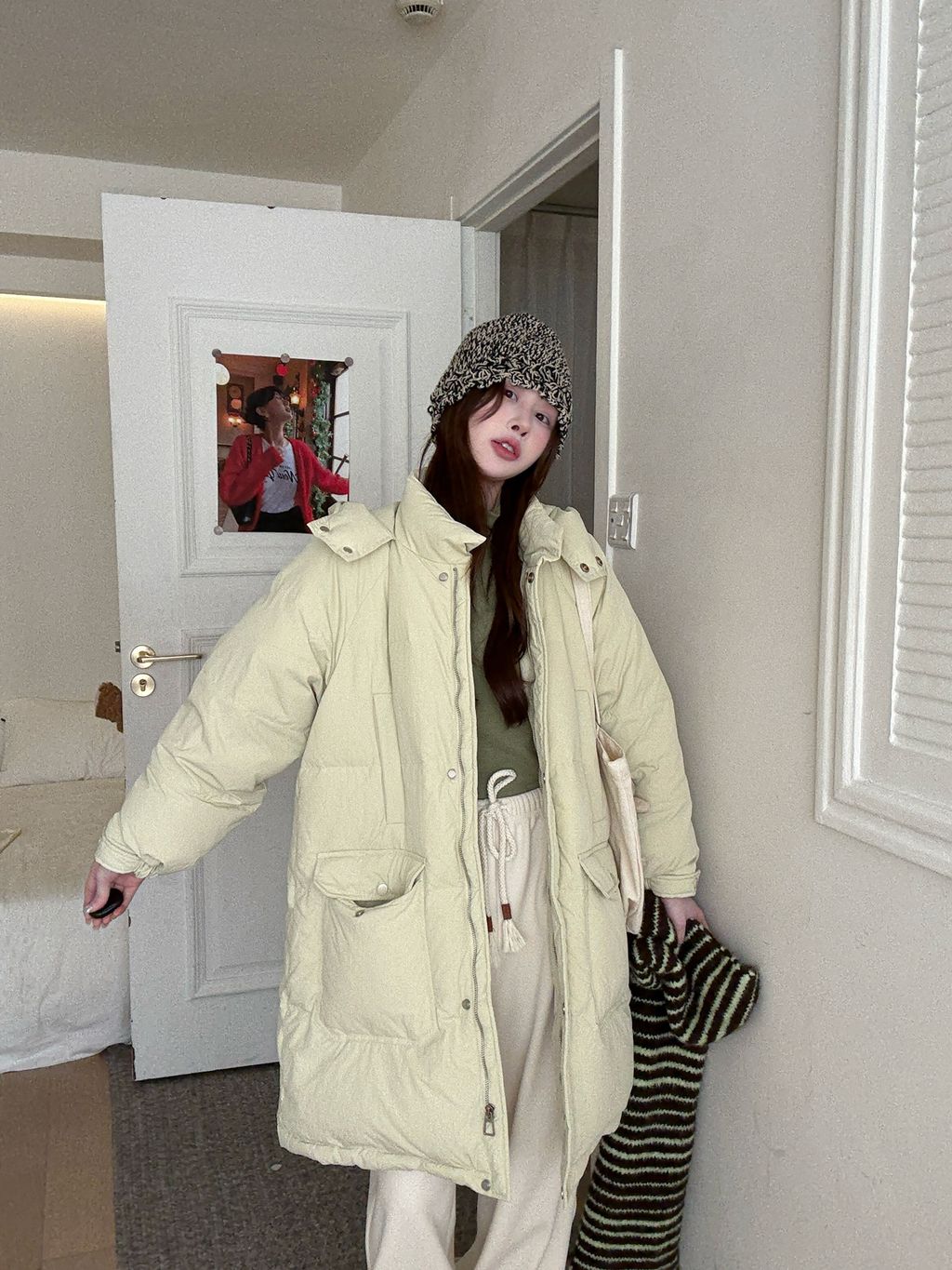 02ff587428a226ed4d4de667d4b52348