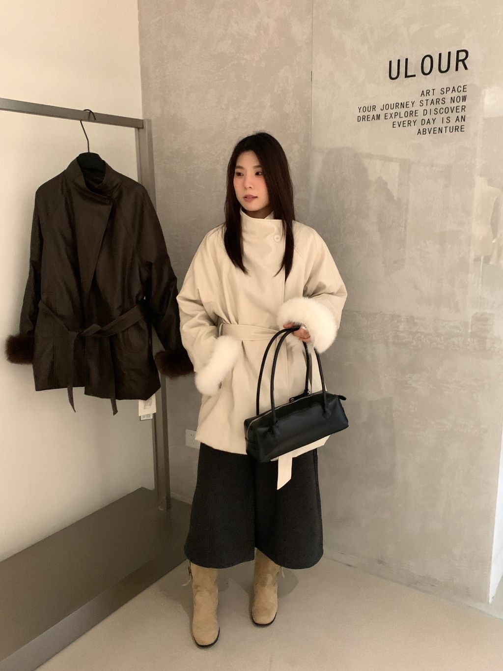 d4d5570f7d7944e7ac0438d440844584