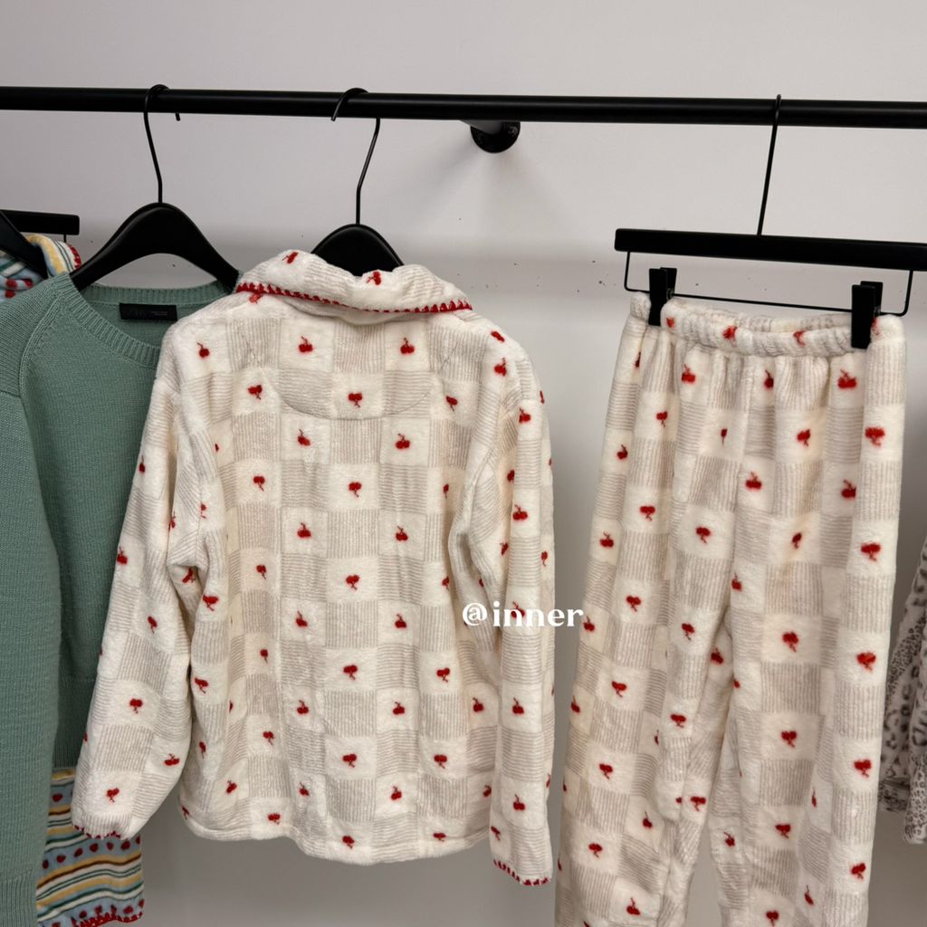 bee857bc20fe83f55a296d67ea592007