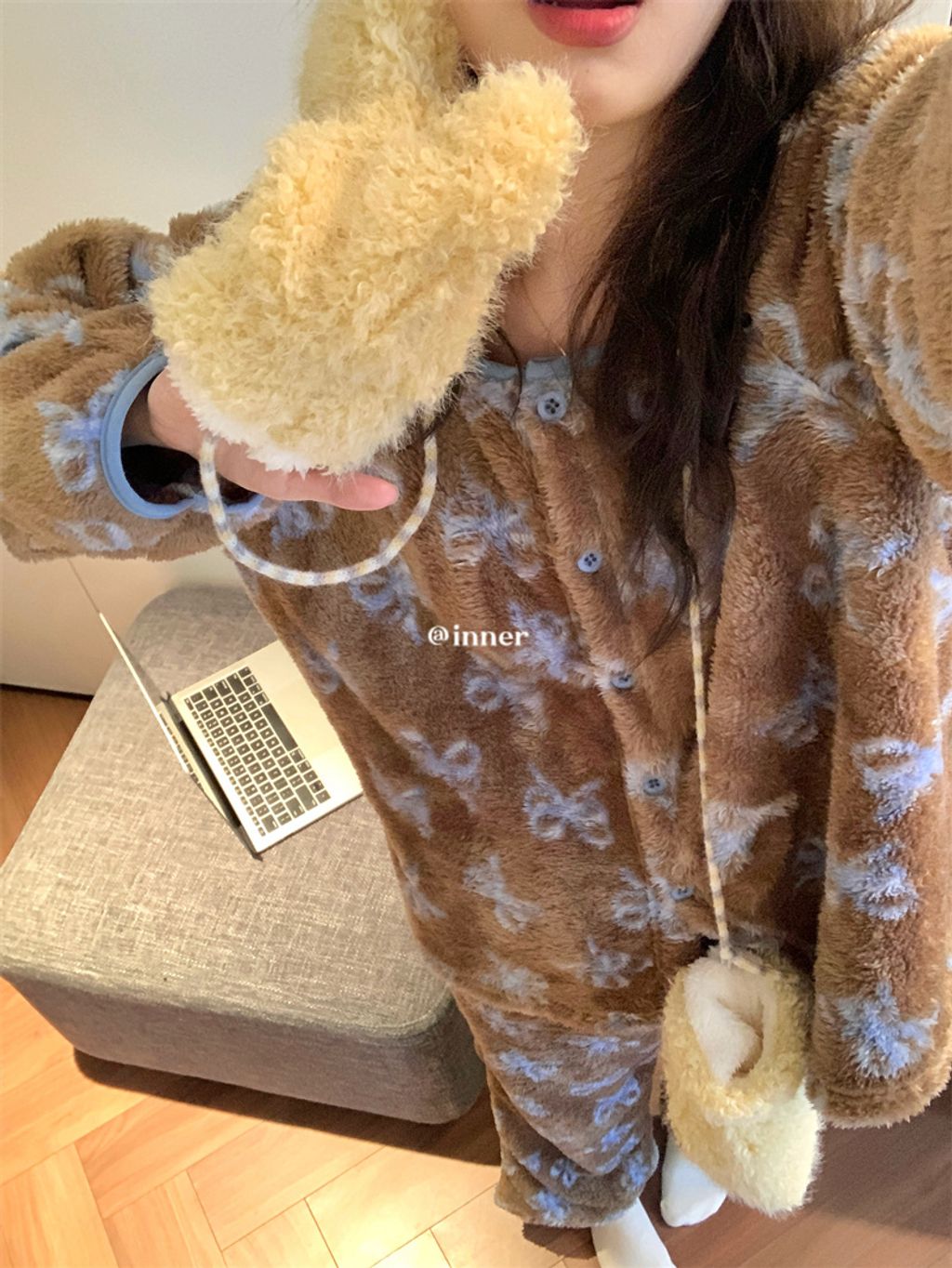 735886938db0ba978e92deb637c19302