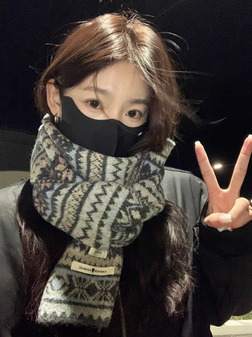 6ff815dc1aeb343e21adaf67f8df358e