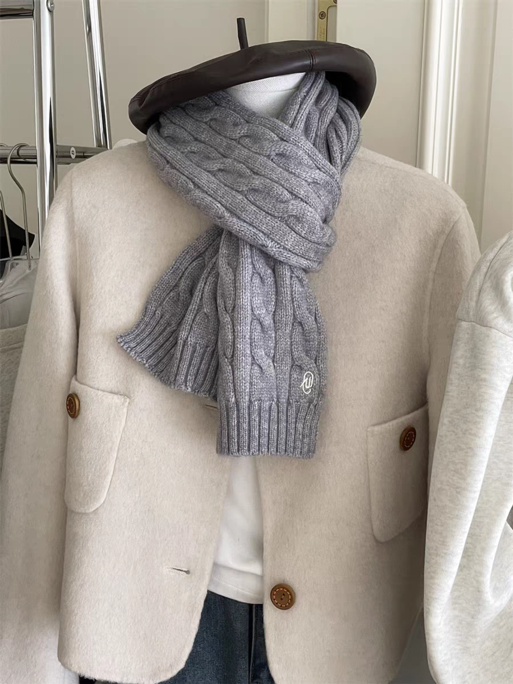 bc698938fa51e7d571b67a326cf8e63d