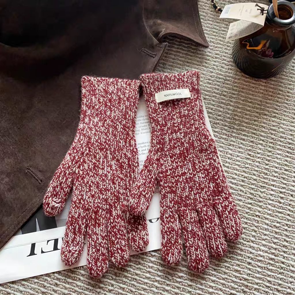 e509456f0c04a34a6de27d425eb1b81f