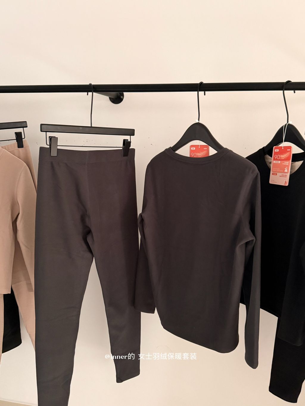 dfd7215327eaa04dc77ce83383579842