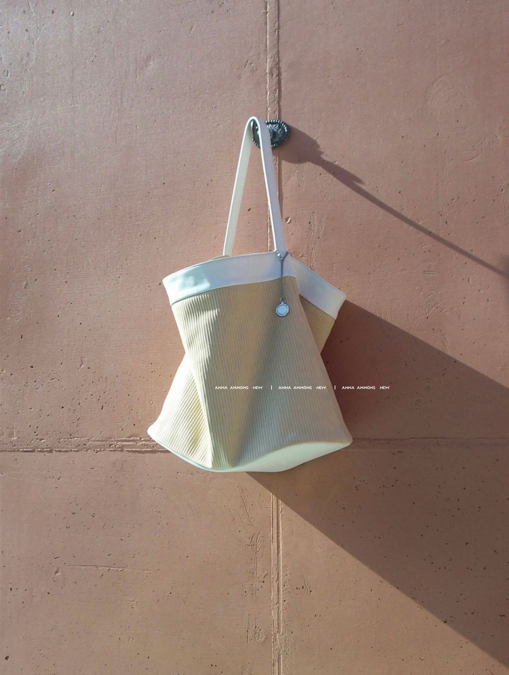 9c9a5b355232383a348801c1f8bc3e35