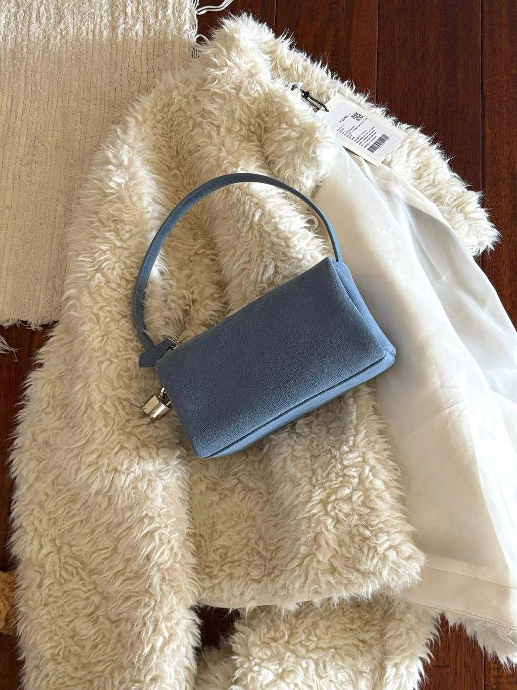 418e88c7f3ccedd1486512bebecad059