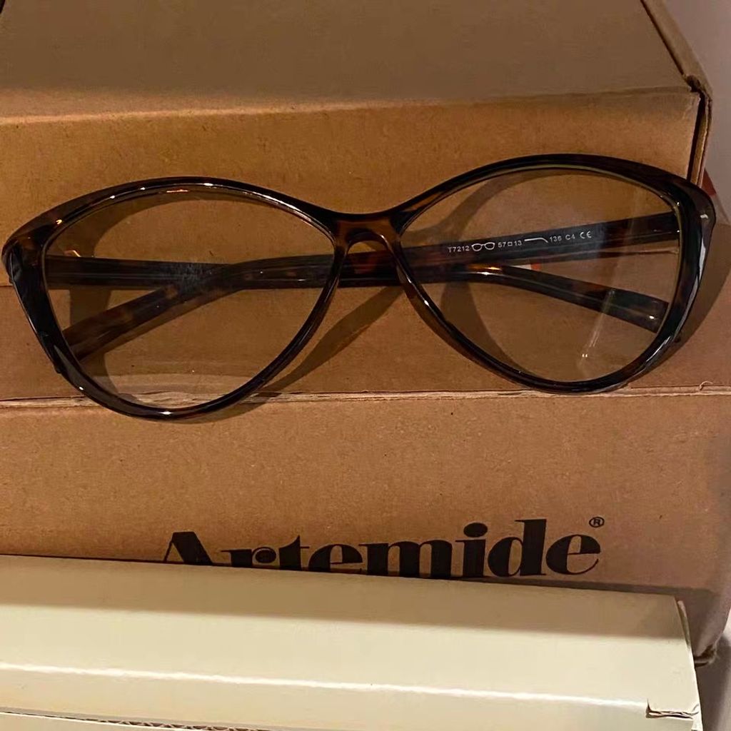 7e12572de75759b16b7e69fadb0b8255