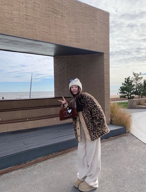 61098aaa3b24cda51923eb056f98cb8e