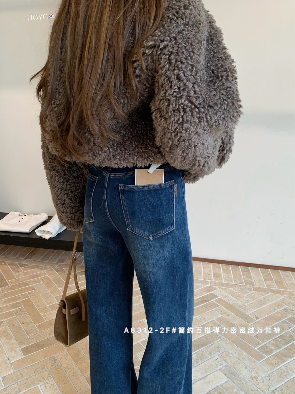 21b4e8e248cfa1e5c14938c25d26195a