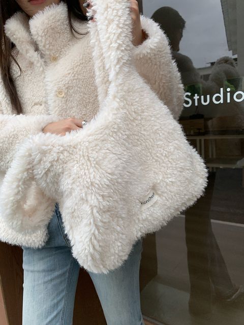 5a68bf92f0ba597fb40908943718790a