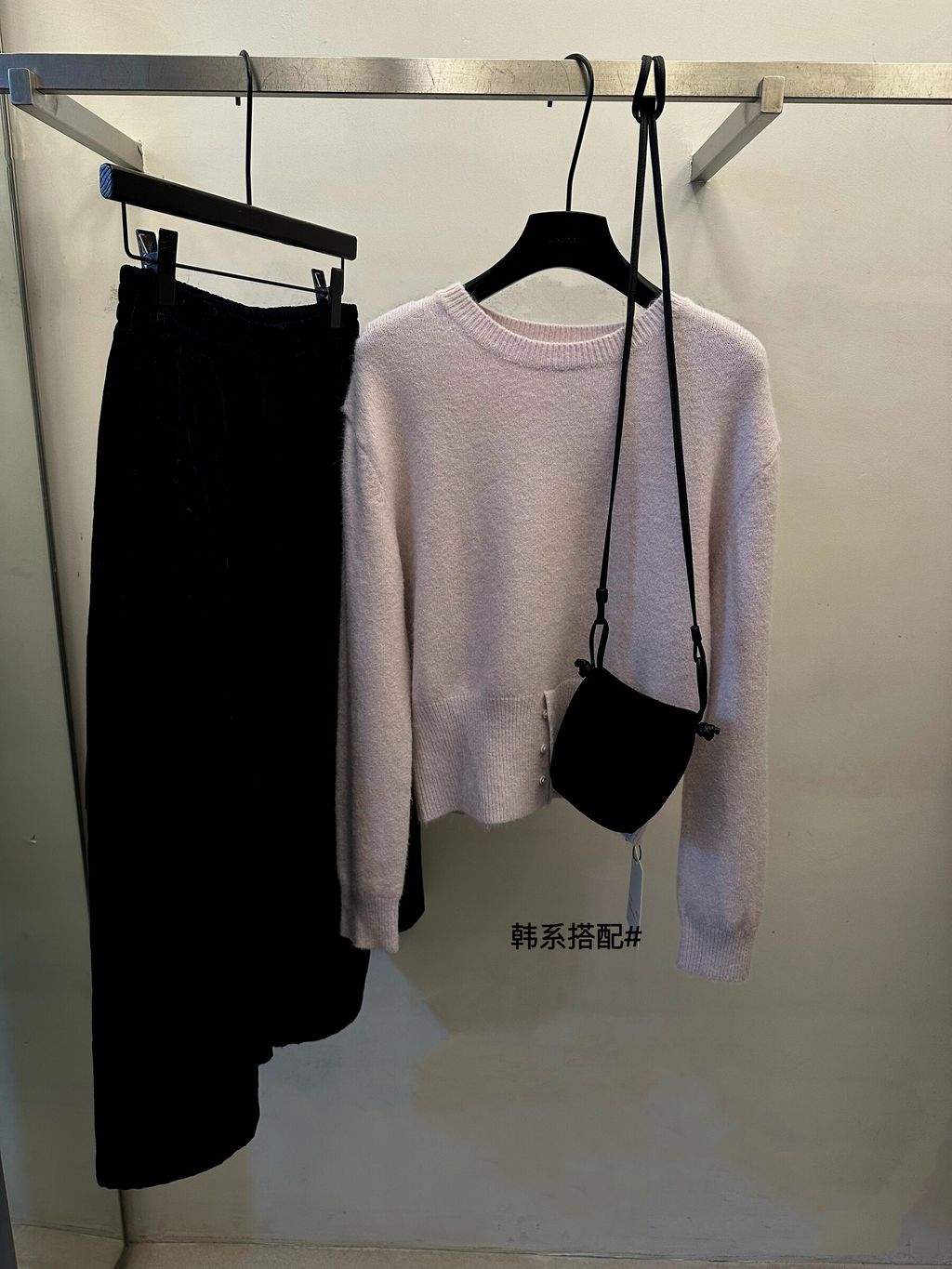 769a864771034bbd8783d2a607fee5ef