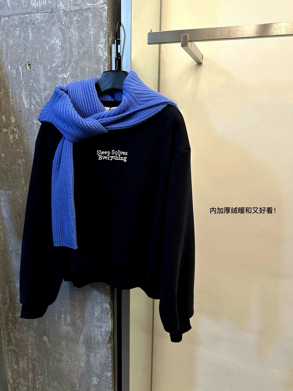 04e8c2ece8b3dd8bbbf0a8d91ee54cc3