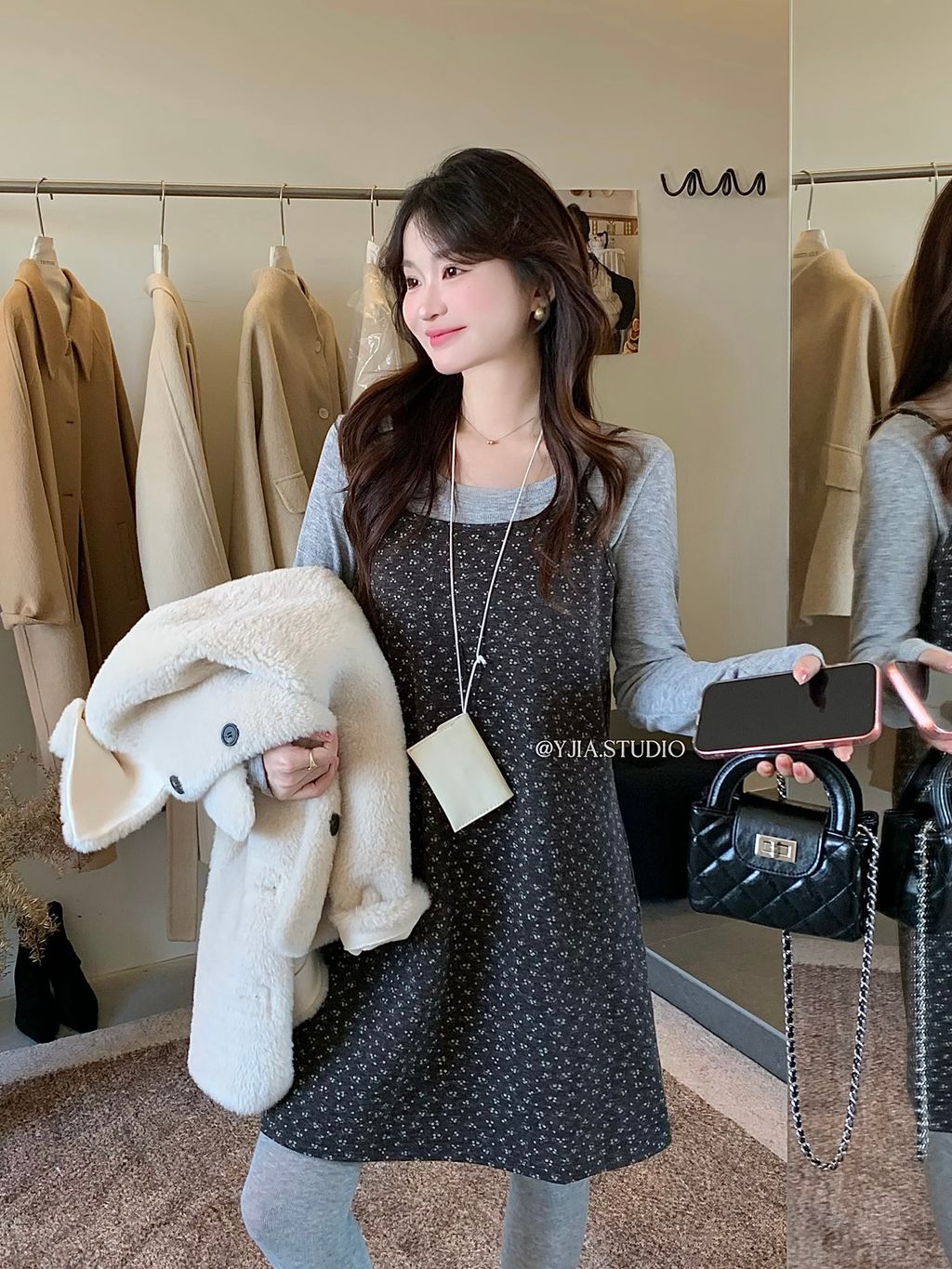 72b04e8d6efb94f78cca23787f4e0898