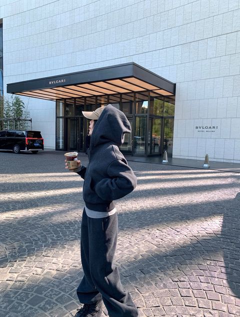 1b37229bdc799f79f72b61c7d4d142b3