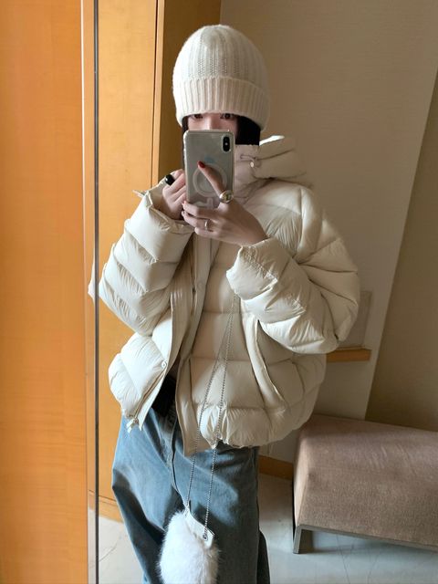 d5b489b4914e4897e43a4ff83b739cea